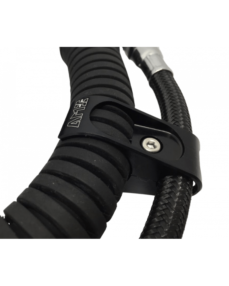 Black hose clamp for automotive use