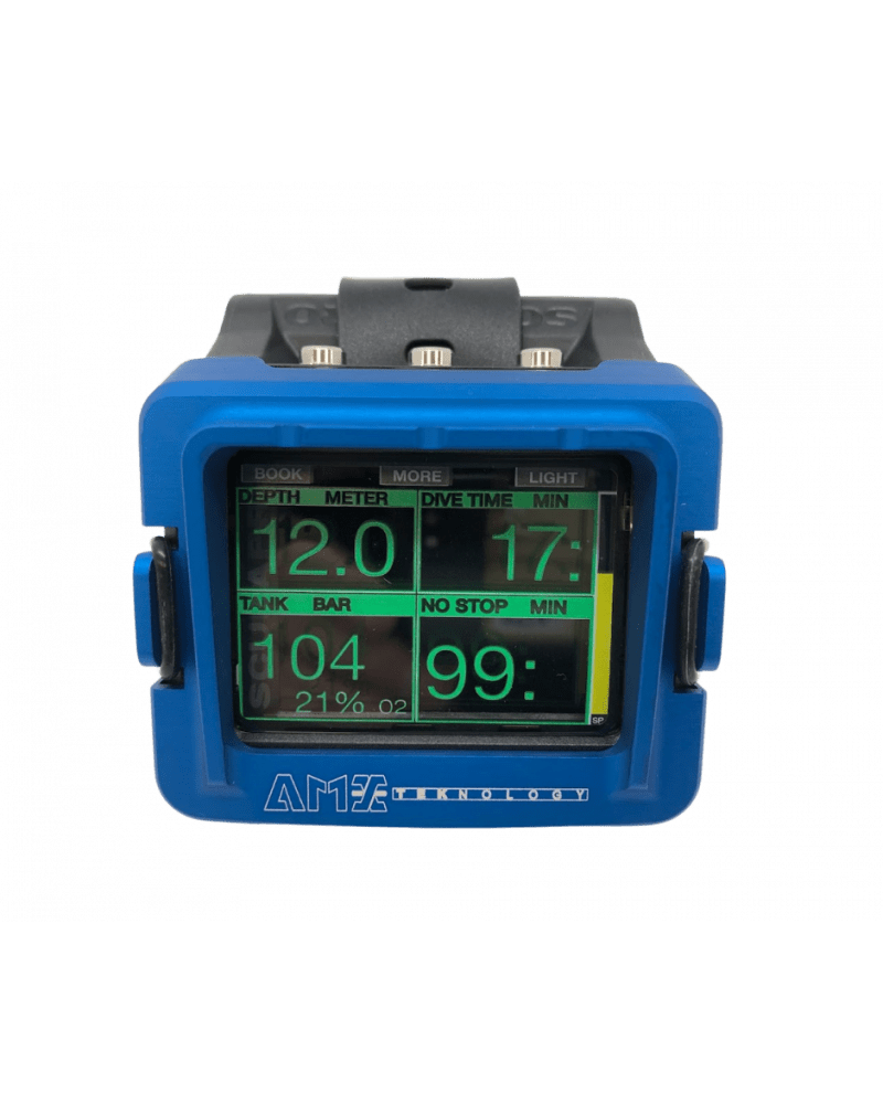 Dive computer showing depth, time, tank pressure and oxygen.