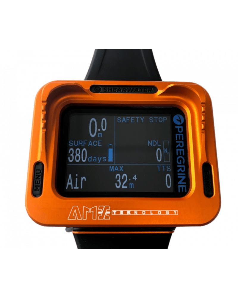 Peregrine orange dive computer displaying air and surface data