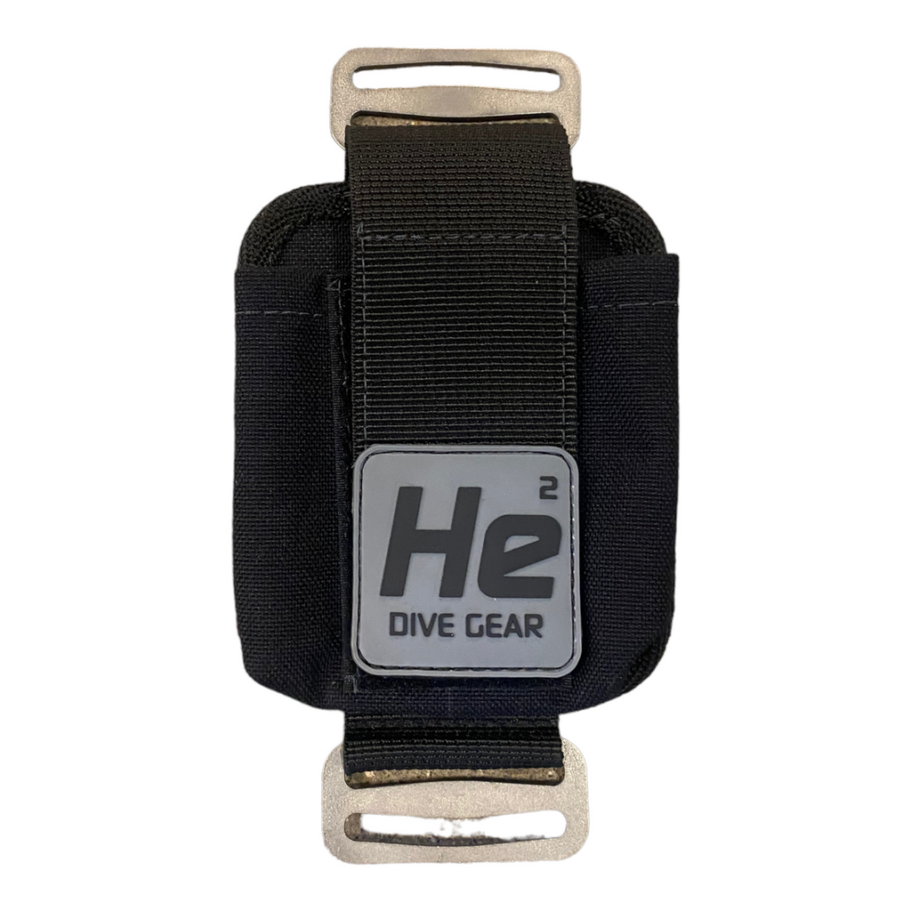 He Dive Gear wrist pouch, PhotoRoom_001_20221025_195514